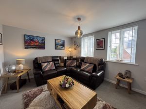 Lounge/Bedroom- click for photo gallery